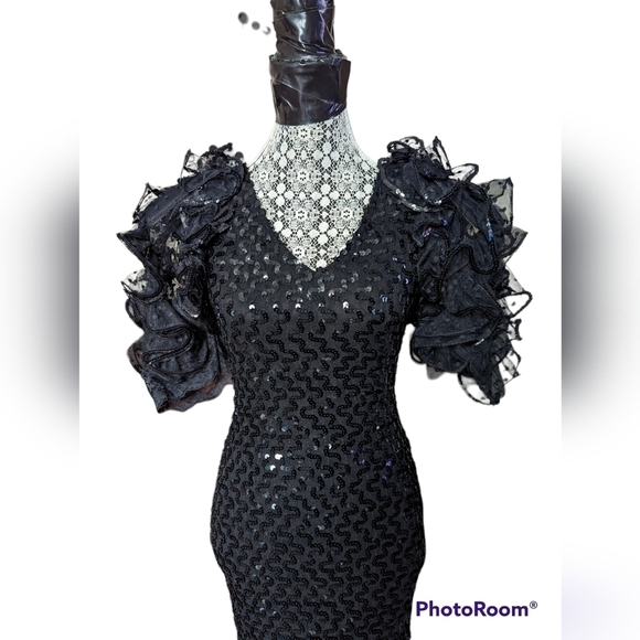 HP. Vintage LORIANN Cocktail Dress - Picture 4 of 16